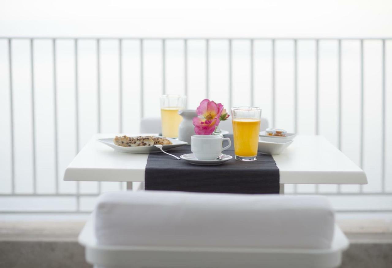 villa orleans Amalfi Exteriör bild